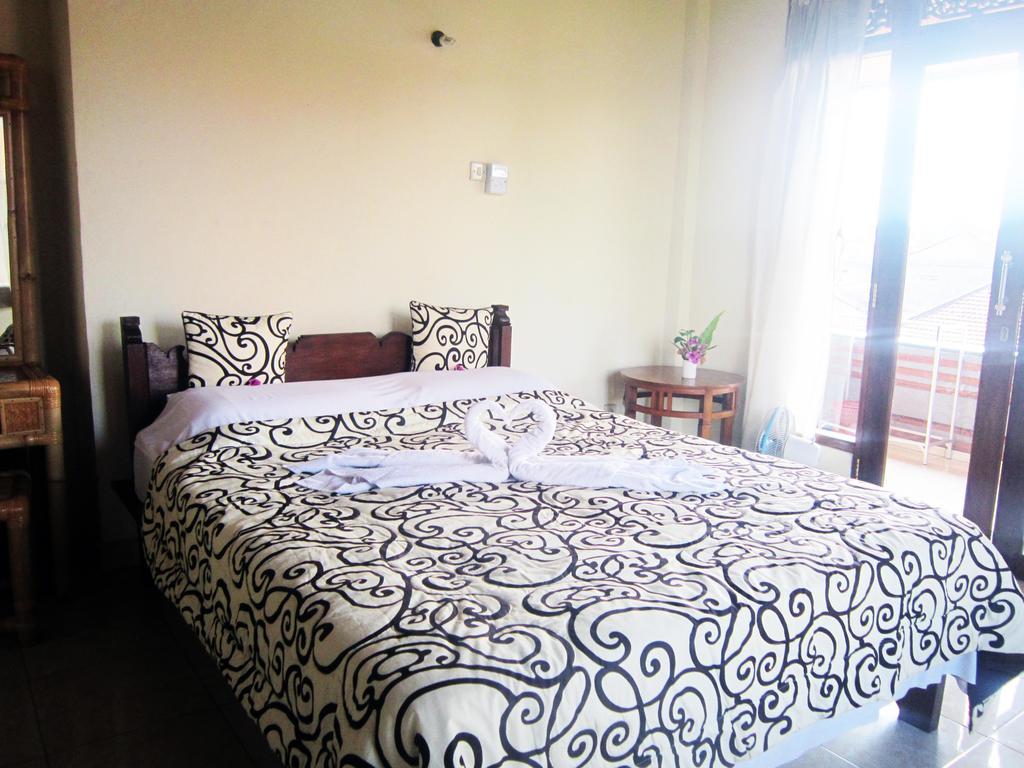 Tunjung Guest House Убуд Номер фото