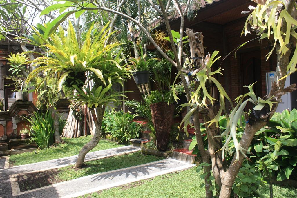 Tunjung Guest House Убуд Екстер'єр фото